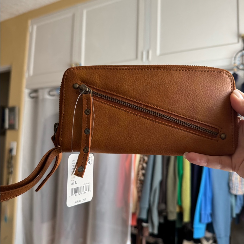Free People Wallet